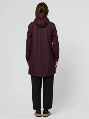 TANTA - Impermeable Vand 13 TANTA - Impermeable Vand 13